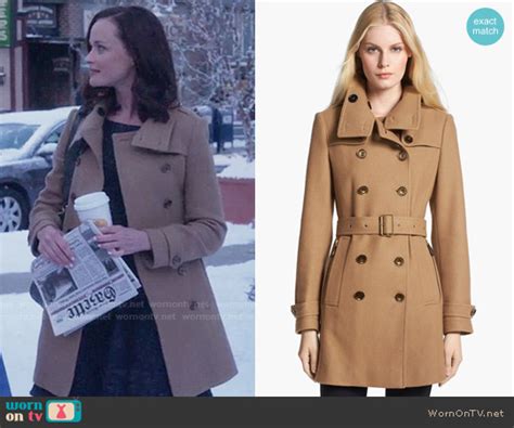 rory gilmore burberry coat|rory gilmore yahoo.